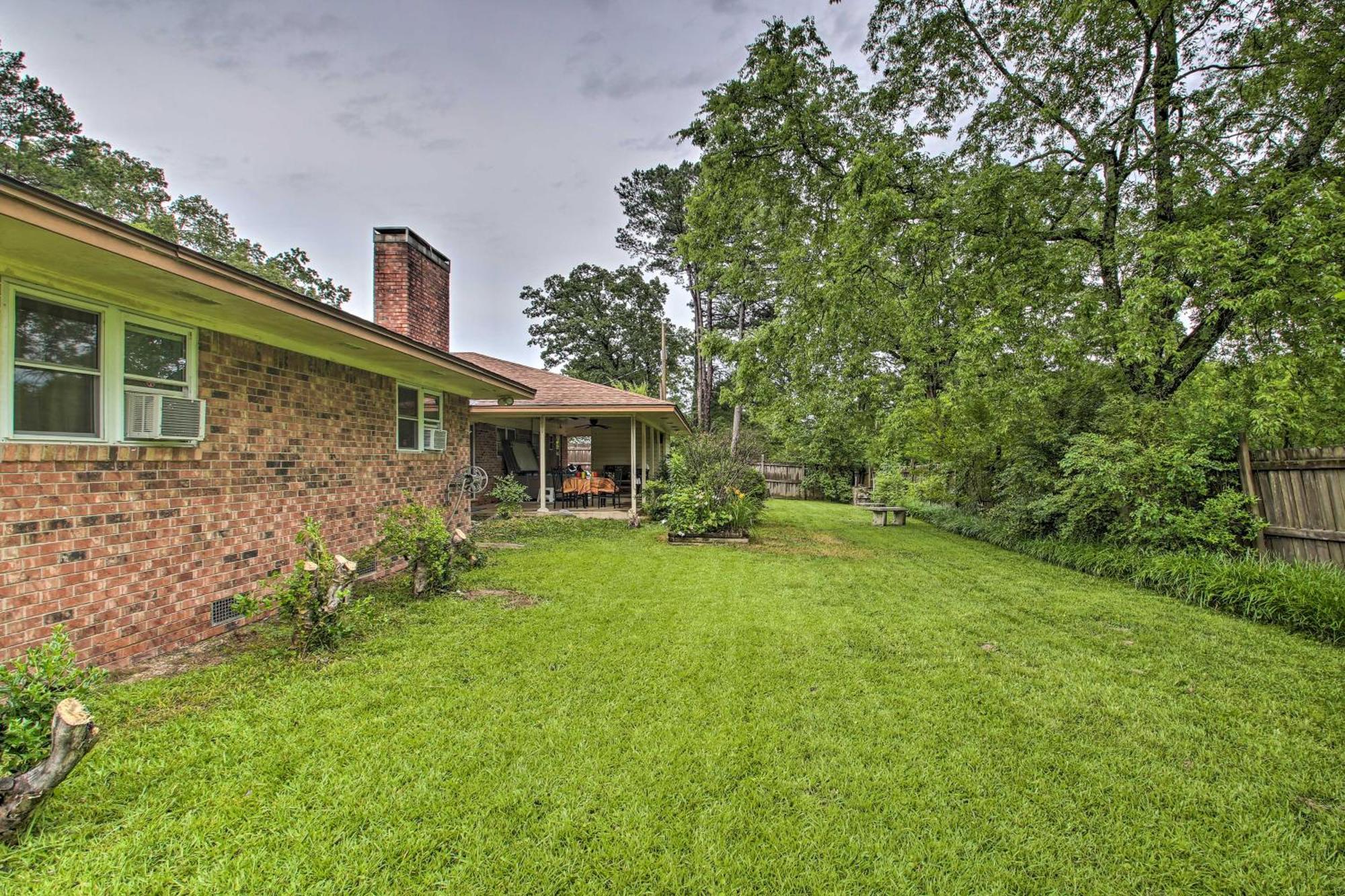 Hot Springs Home With Covered Patio About 3 Mi To Town! Bagian luar foto